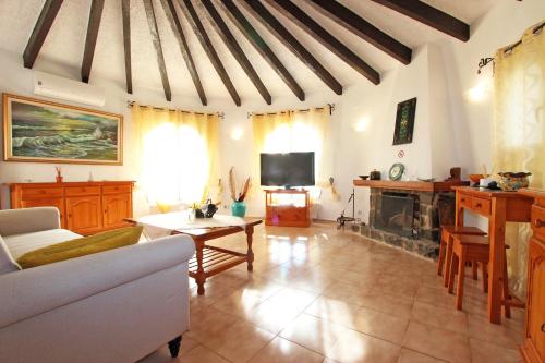 VILLA SPARTACUS - piscina privada y vistas al mar