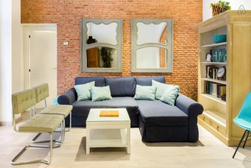 Fantastic Apartment in Madrid Center barrio de las Letras Caixaforum