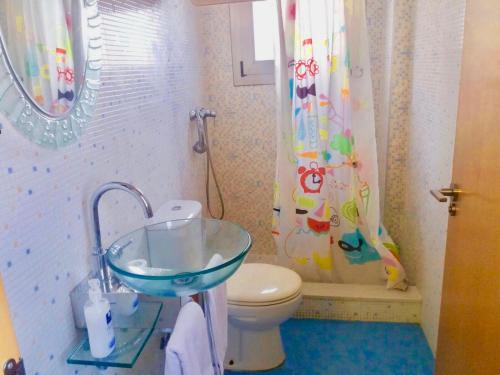 Koupelna v ubytování Casa Playa Gandia Centro II