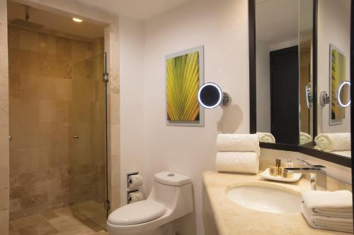 Koupelna v ubytování Krystal Grand Nuevo Vallarta