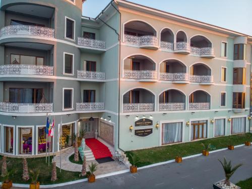 an aerial view of a building at Phoenicia Boutique Hotel - Adults Only in Mamaia Sat/Năvodari