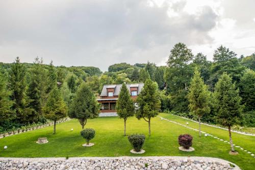 Vườn quanh Sofia Boutique Hotel