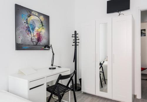 Hostmate - Milano - Via Paruta