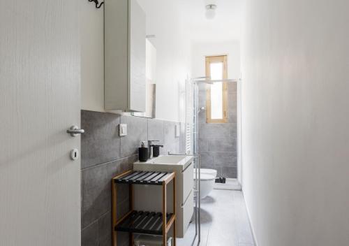 Hostmate - Milano - Via Paruta