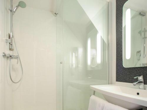 Ένα μπάνιο στο ibis Granville Port De Plaisance