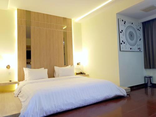 Cama o camas de una habitación en The K Hotel