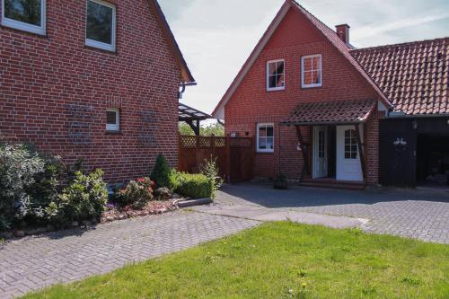 Vacation Home Waldhaus am Rehrhof, Rehlingen, Germany - Booking.com
