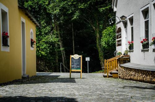Fotografie z fotogalerie ubytování Wallfahrts-Gaststätte Heilbrünnl v destinaci Roding
