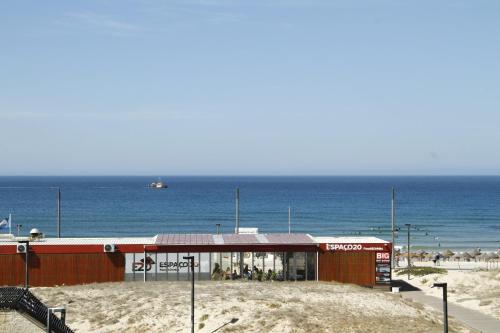 Caparica Sea View Apt by be@home