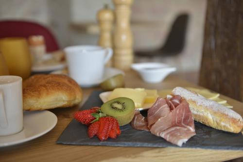 Jídlo v bed and breakfast nebo okolí