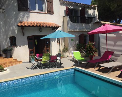 Maison d'hôtes naturiste Villa PaulAna photo 14