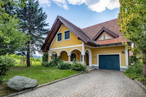 Gallery image of Winzerhaus Skoff Original in Gamlitz