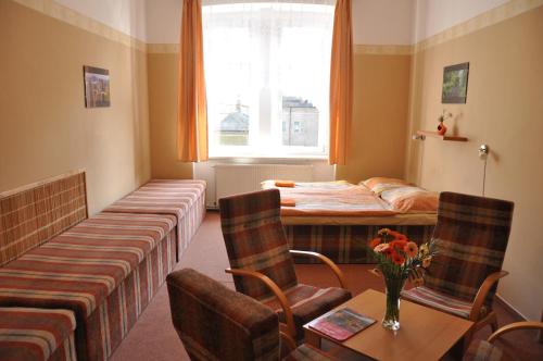 Hotel Děčínにあるシーティングエリア