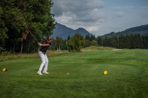 Golf v hotelu nebo okolí
