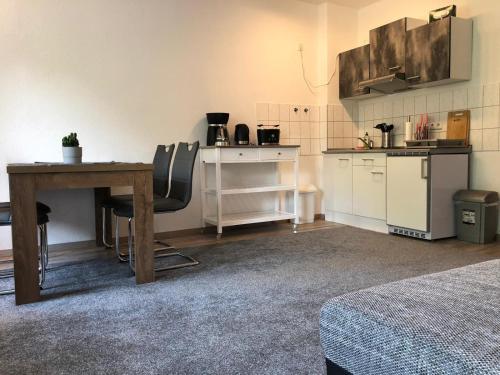 Кухня или мини-кухня в Hotel Zur Alten Oder- Frankfurt-Oder
