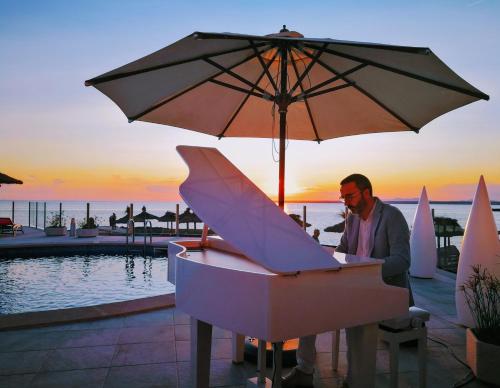 Universal Hotel Cabo Blanco - Adults Only