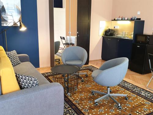 Posedenie v ubytovaní Madana apartman