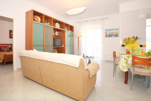 Ruang duduk di Casa Magnolia
