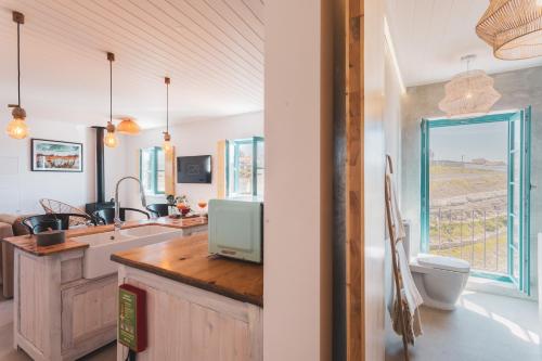 Azenhas do Mar West Coast Design and Surf Villas photo 2