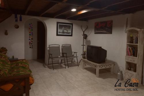 TV a/nebo společenská místnost v ubytování La casa de Hostal del Sol