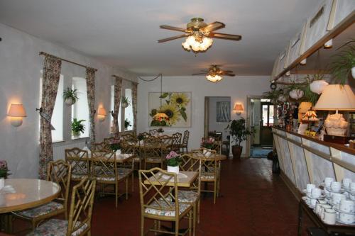 Restaurace v ubytování Hotel Chaplin
