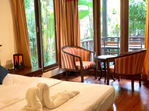 Istumisnurk majutusasutuses Phangan Paragon Resort & Spa by Pure Lifestyle