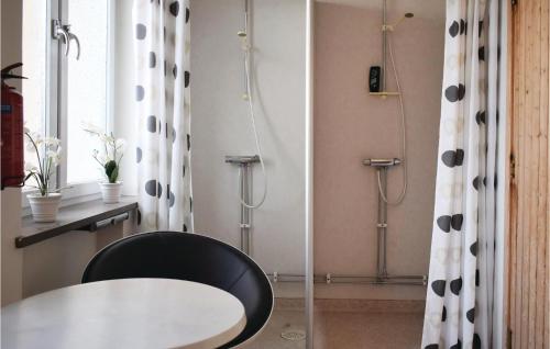 Afbeelding uit fotogalerij van Awesome Apartment In Karlskrona With Wifi in Karlskrona