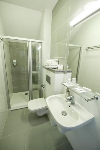 Ένα μπάνιο στο Hotel Rudnik