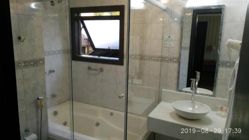 Koupelna v ubytování Pousada do Verde Gramado