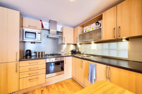ALTIDO Alluring 3BR apt near the centre with parking