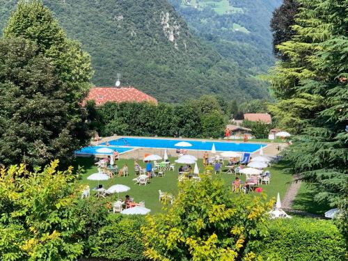 The swimming pool at or close to Albergo Maggio