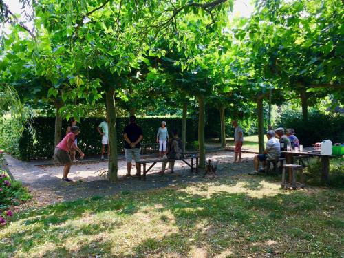 Φωτογραφία από το άλμπουμ του De Zoete Aagt σε Groesbeek