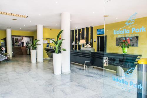 Ο χώρος του λόμπι ή της ρεσεψιόν στο Udalla Park - Hotel & Apartamentos