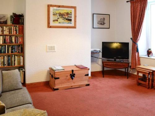 A seating area at Holly Tree Cottage 