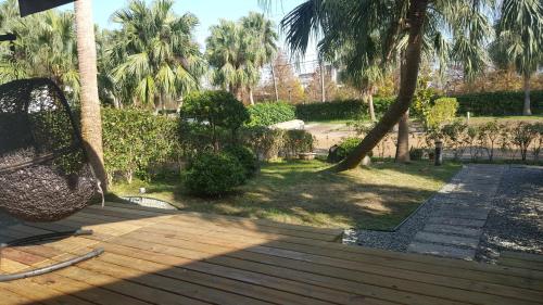 Jardín al aire libre en The House of Water