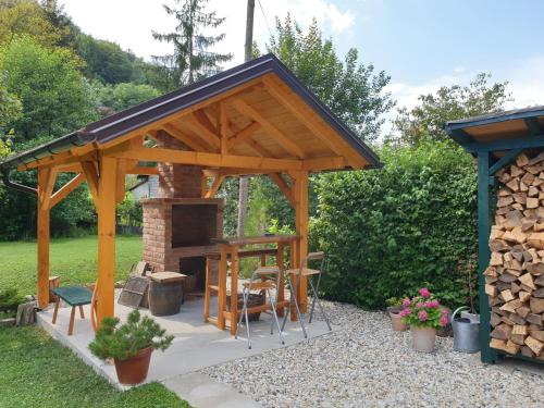Drvena Hižica – Photos 3