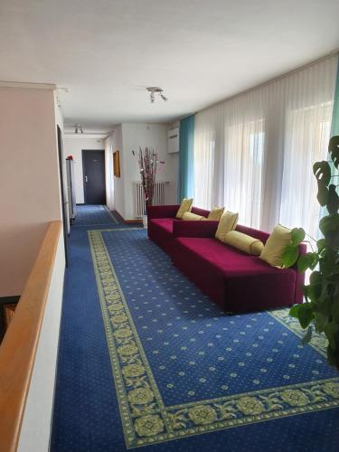Posezení v ubytování Touring au Lac