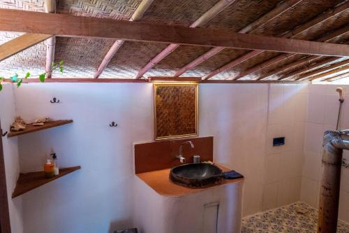Fotografie z fotogalerie ubytování Palmyra Indah Bungalows v destinaci Sekotong