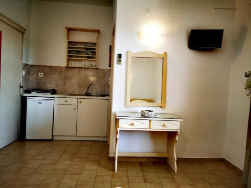 Fotografie z fotogalerie ubytování Oasis Studios Logaras v destinaci Logaras