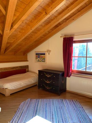 Lova arba lovos apgyvendinimo įstaigoje Chalet montagna e relax Volpe Rossa