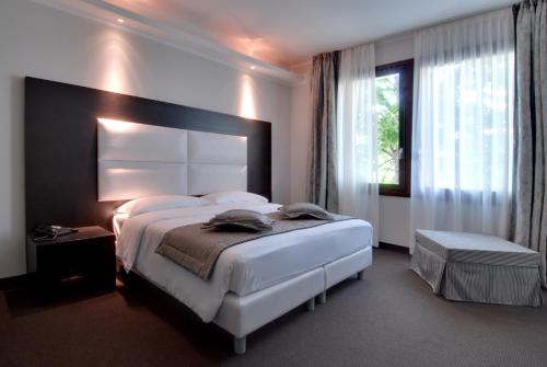 Hotel Villa Pannonia Image
