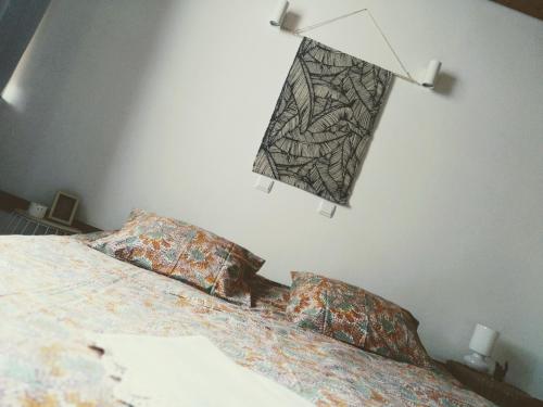 Tempat tidur dalam kamar di Aqua Gerós Apart