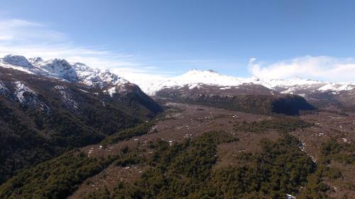 Un paisaje natural cerca del chalet de montaña