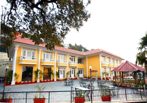 Afbeelding uit fotogalerij van Starz Clarks INN Mussoorie in Mussoorie