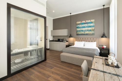 מיטה או מיטות בחדר ב-Quentin Prague Hotel
