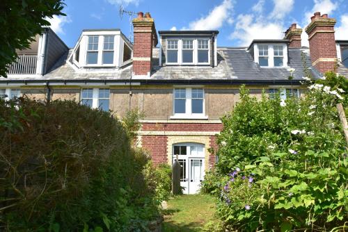 Coastguard's Cottage – Photos 2