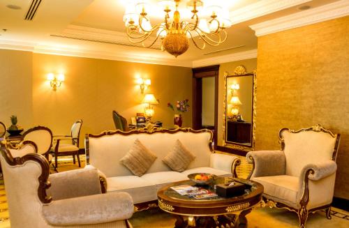 Grand Excelsior Hotel Al Barsha Image