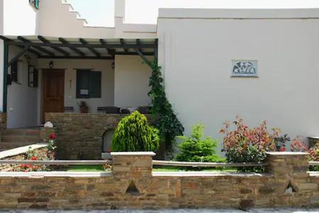 Φωτογραφία από το άλμπουμ του Ampeloessa σε Μέση