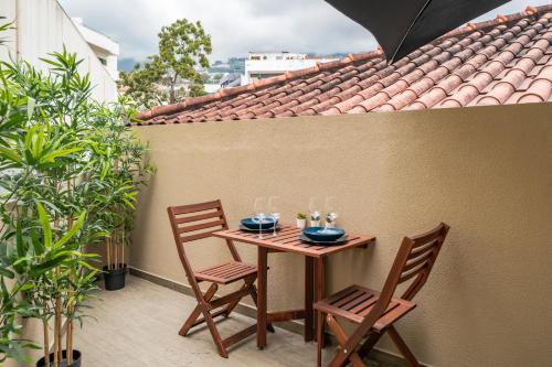 Gambar di galeri bagi Drapes Design Apartments by An Island Apart di Funchal