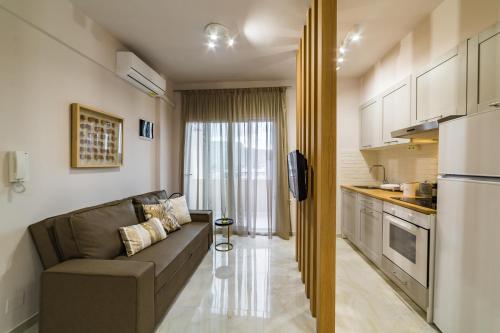 A kitchen or kitchenette at Modern Flat